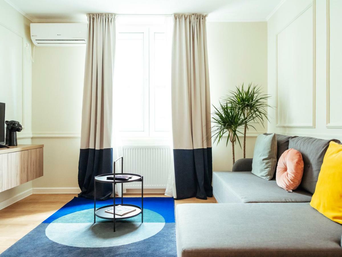 Classy Apartment - Old Town Bucarest Extérieur photo